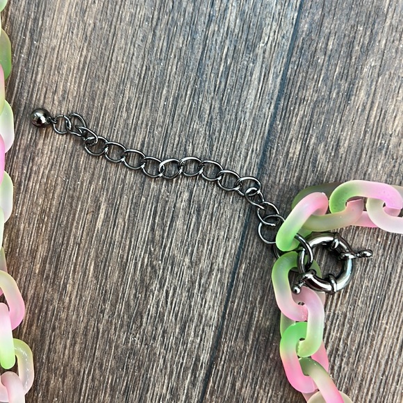 Siouxsie Bodysuit in Hot Pink - Picture 6 of 9